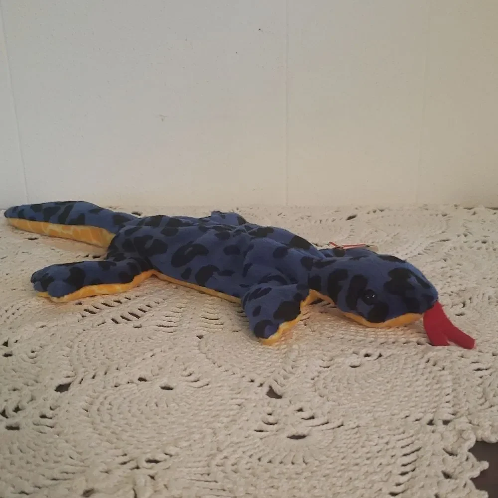 Vintage 1995 Ty Beanie Baby LIZZY the Lizard